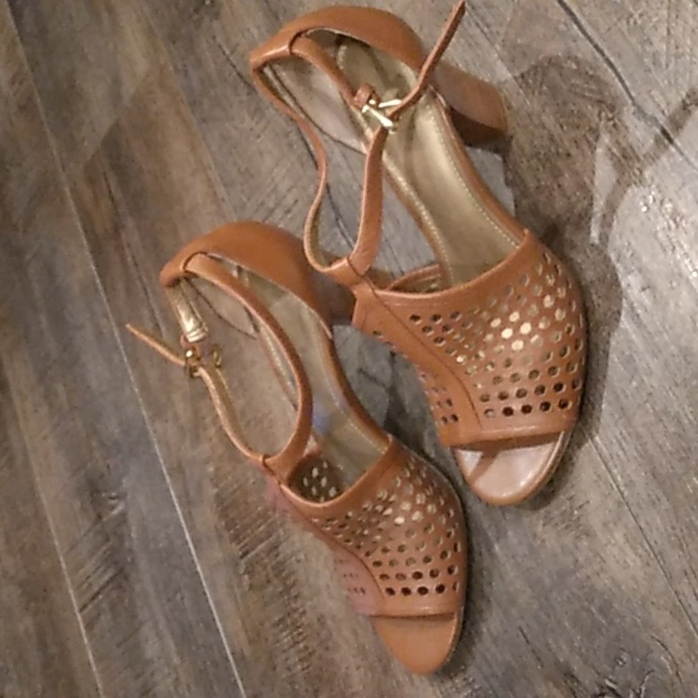 Womens dress shoes